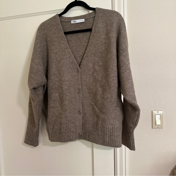 Zara Sweaters - Zara Taupe-Brown V-Neck Button Front Cardigan